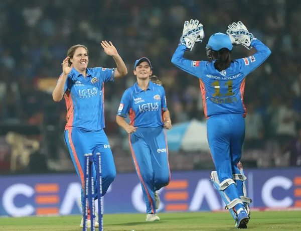 WPL 2023: મુંબઈએ ગુજરાતને 143 રને હરાવીને વિમેન્સ પ્રીમિયર લીગની પ્રથમ મેચ જીતી