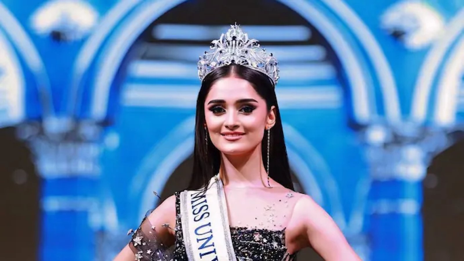 મિસ યુનિવર્સ ઇન્ડિયા 2025 – જાણો મનિકા વિશ્વકર્મા કયા જવાબથી વિજેતા બન્યા