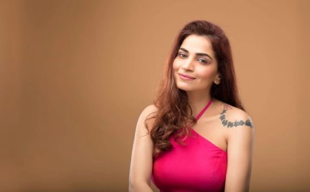 શ્રુતિ પાઠક: નવરાત્રિ, સંગીત અને મૂળની મહેક